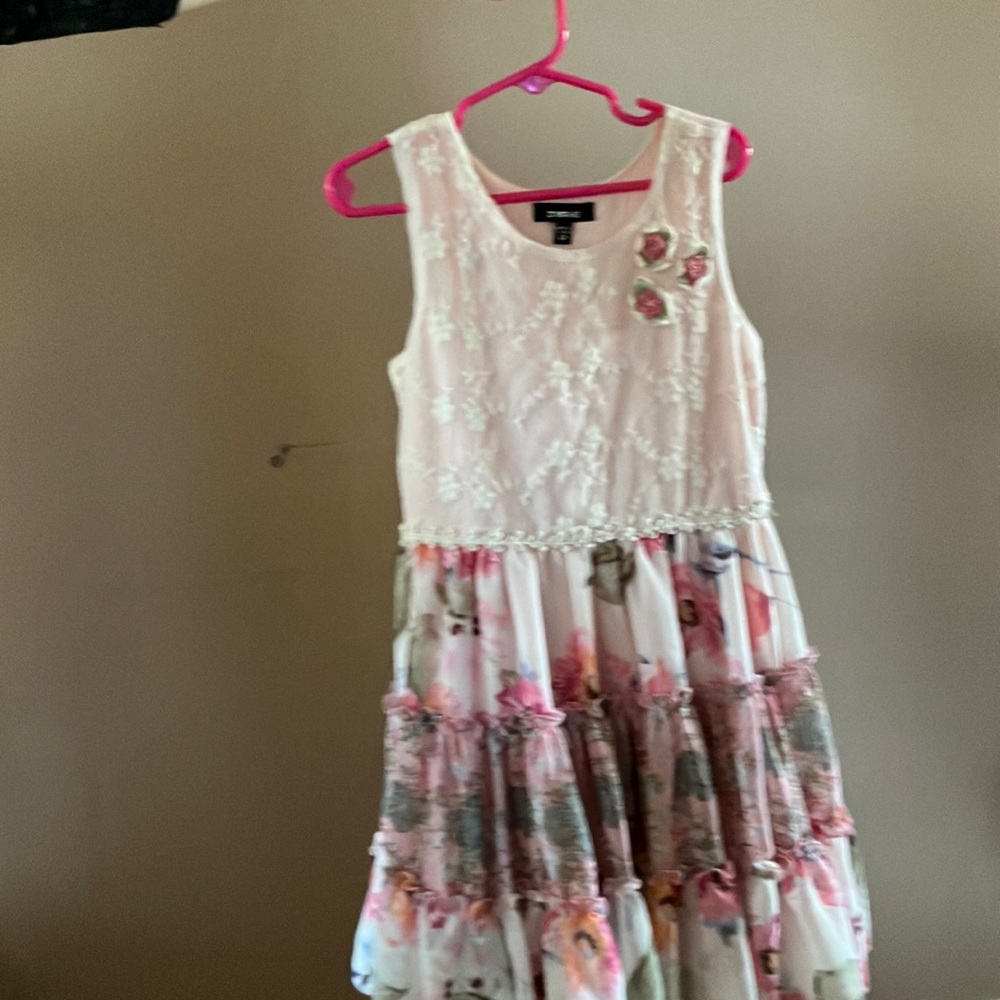Girls dress (Zunie) in sizes 6X and 5.